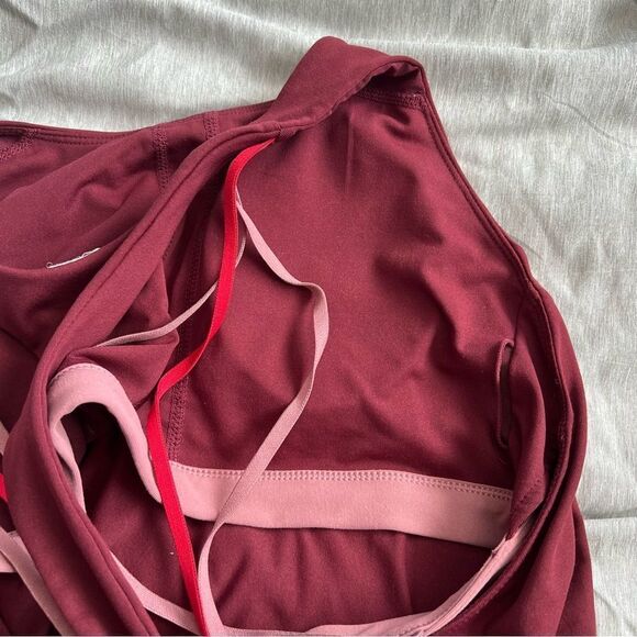 Fabletics Burgundy Boost Strappy Sports Bra Tank Top - Picture 10 of 11